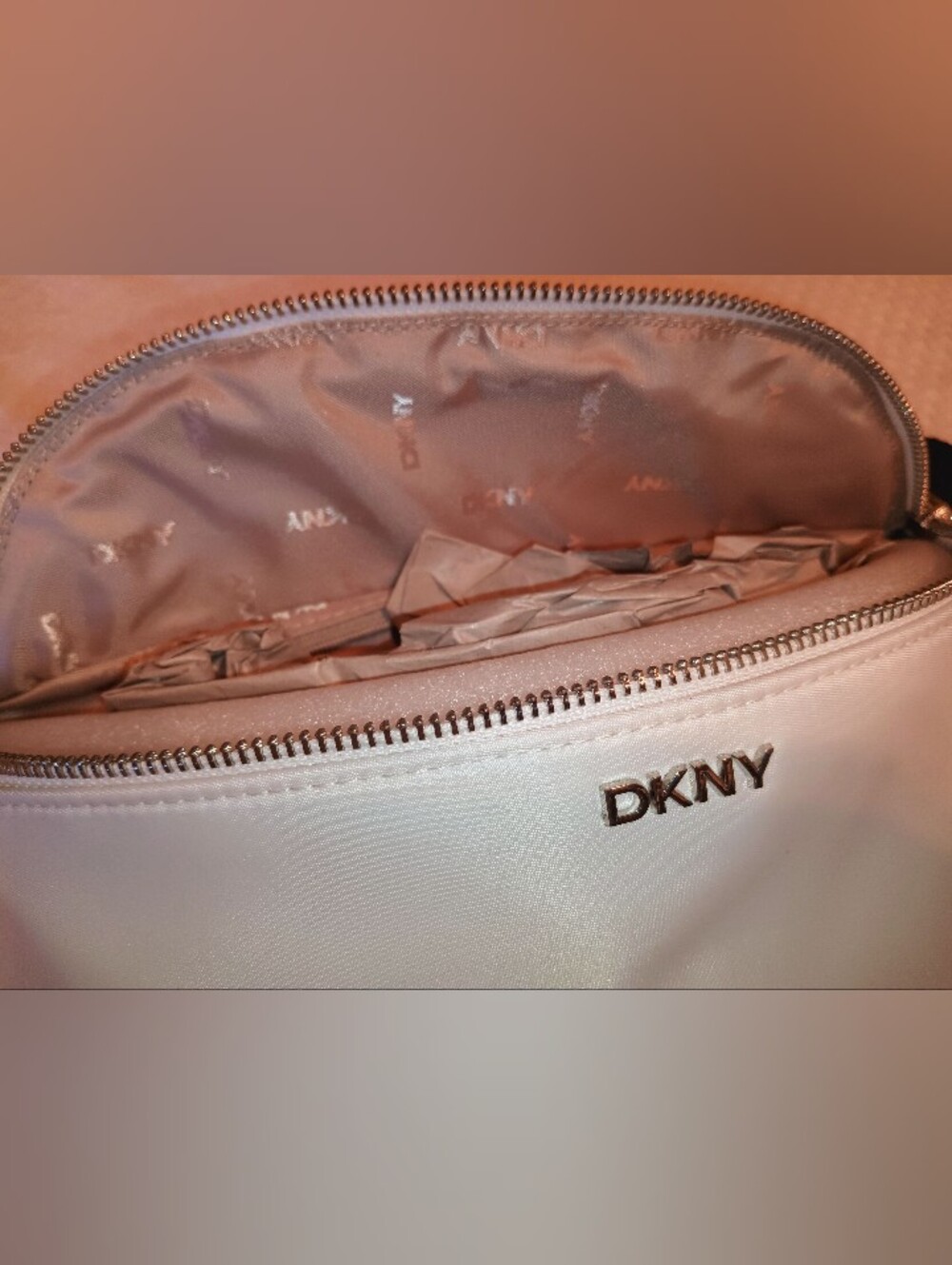 DKNY White Crossbody Belt Bag - Picture 2 of 6
